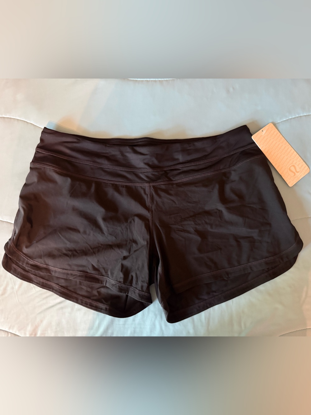 NWT Lululemon Groovy Run Short sz 12